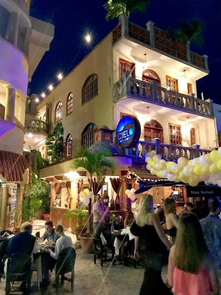***  ホテル シエロ プレヤデルカーメン メキシコ